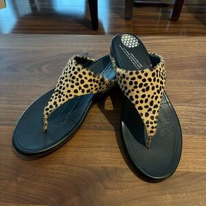 FitFlop Leopard Flip Flops